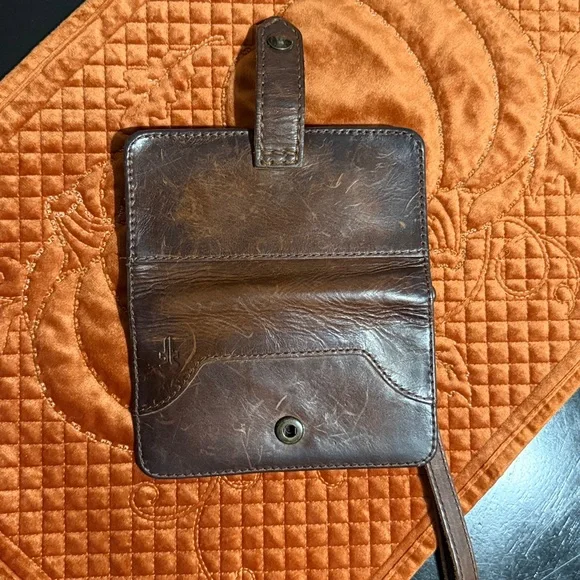 Frye Melissa Brown Leather Wallet - Picture 9 of 11